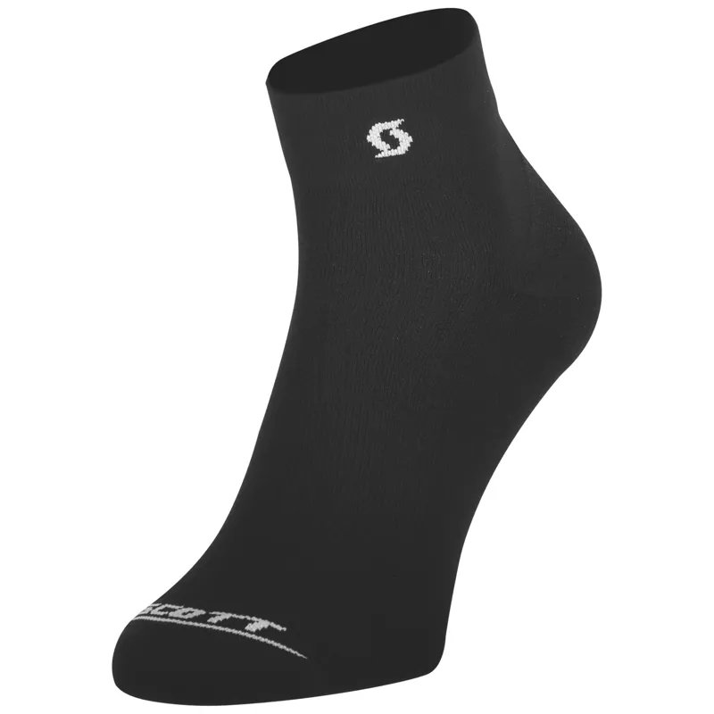 Scott Performance Quarter Socks in Black/White