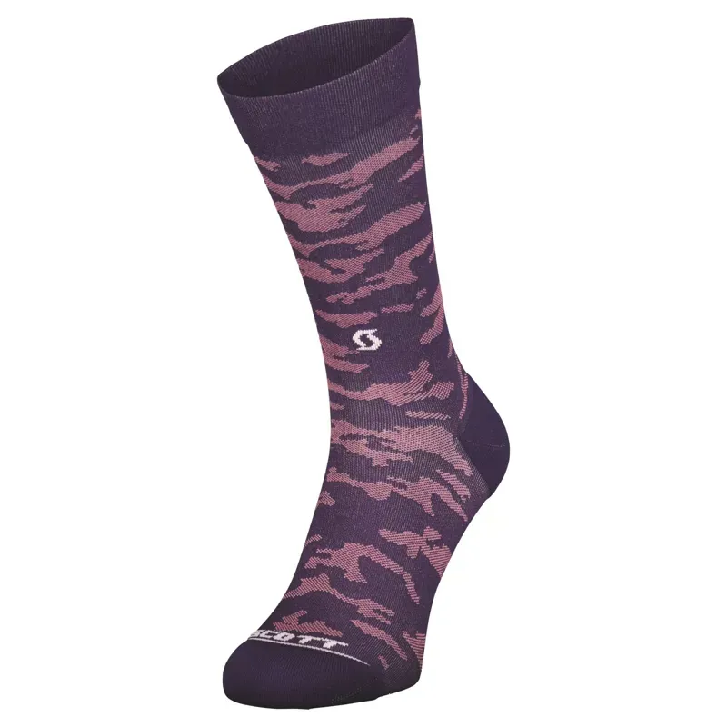 Scott Trail Camo Crew Socks in Purple/White