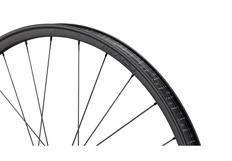 Traverse HD 240 DEG Carbon/ Black 2-2