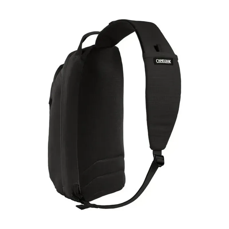 Camelbak Arete Sling Hydration Pack 8L in Black-1