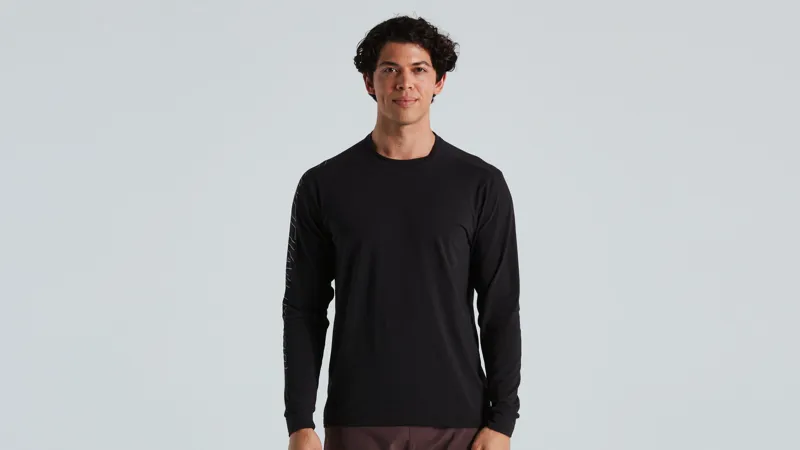 Specialized Trail Long Sleeve Jersey in Black-2