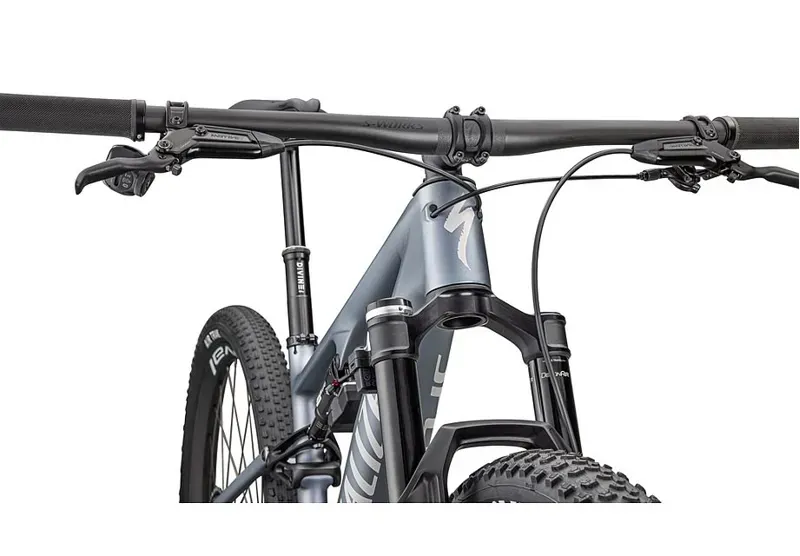 Specialized Epic 8 Pro XC Mountain Bike in Glacial/White Silver-4