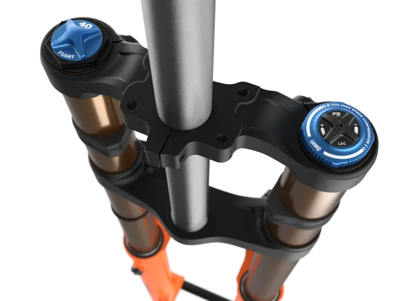 2021 Fox 40 Float Factory GRIP2 1.125 Fork 2021-3