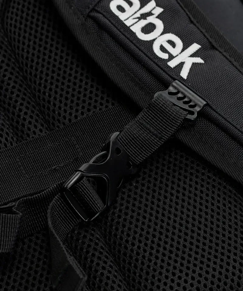 Albek Dudley Backpack in Covert Black-4