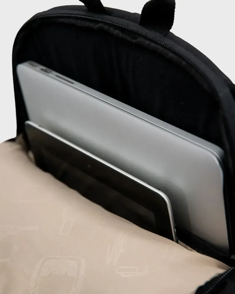 Albek Dudley Backpack in Covert Black-8