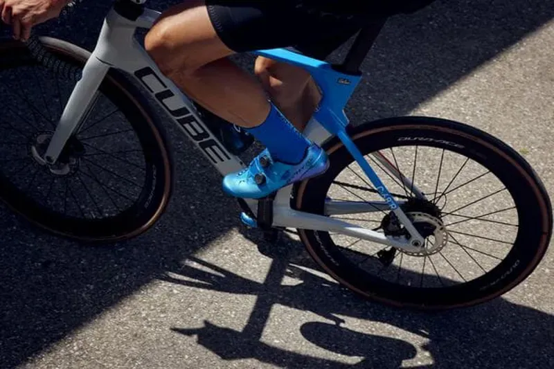 Shimano S-PHYRE RC9 RC903 Road Shoes Blue-4