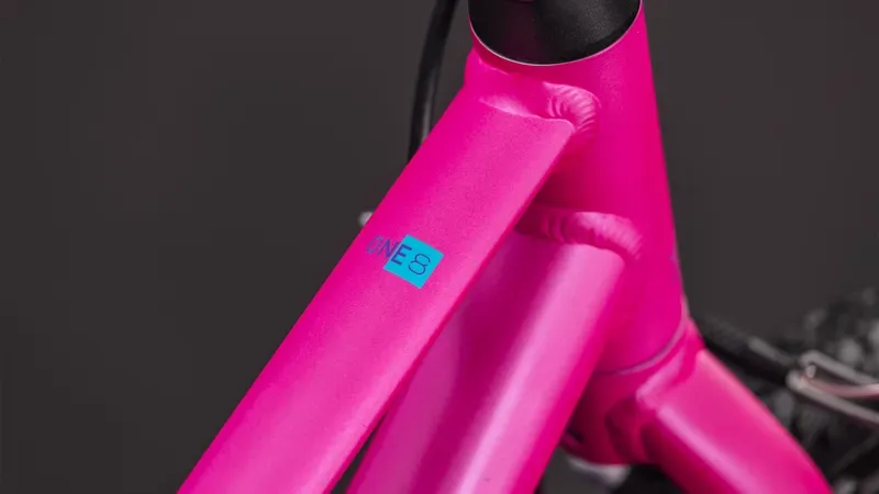 Cube Numove 180 Kids Bike in Fucsia/Plum-3