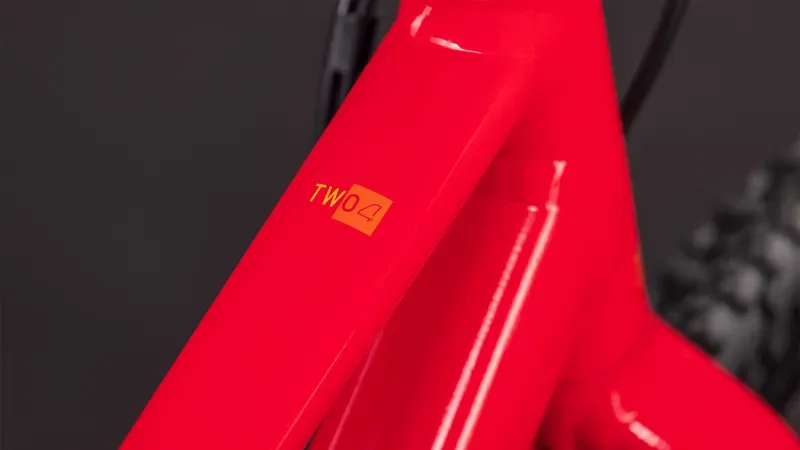 Cube Numove 240 Disc Kids Bike in Red Rose/Peach-3