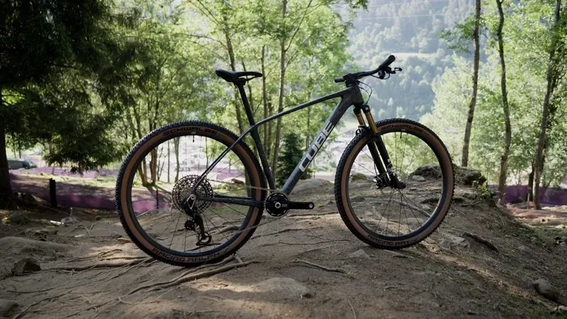 Cube Phenix C:68X SLT Mountain Bike in Matrix Black/White-1