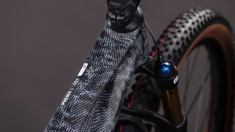 Cube Phenix C:68X SLT Mountain Bike in Matrix Black/White-2