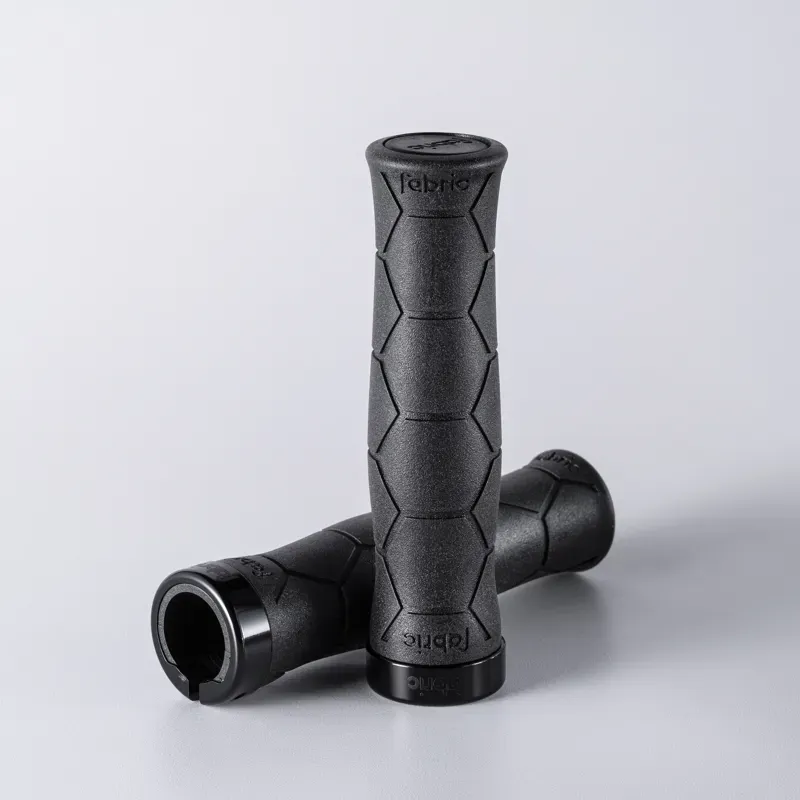 Fabric Semi Ergo Silicone Grips FHG- 03 Black-1