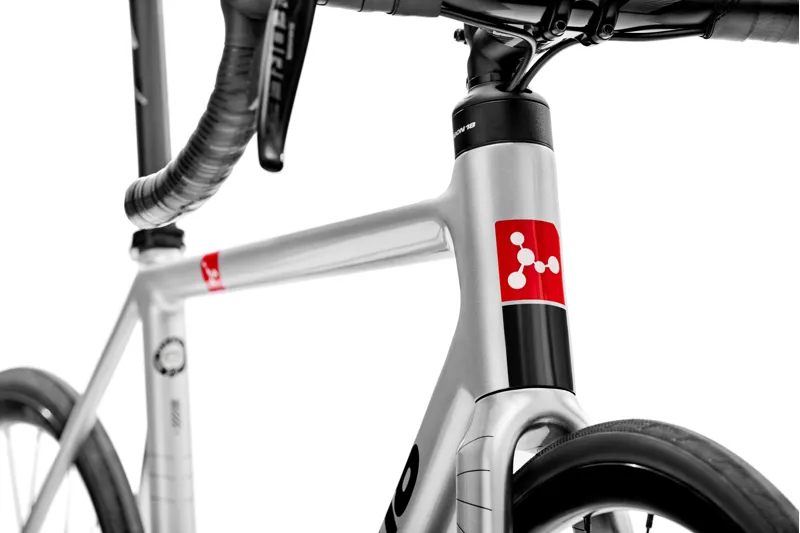 Argon 18 Gallium CS Disc Force AXS Silver/Black Gloss-3