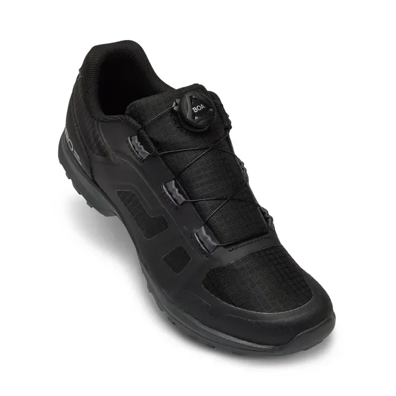Giro Gauge Boa Shoe in Black-1