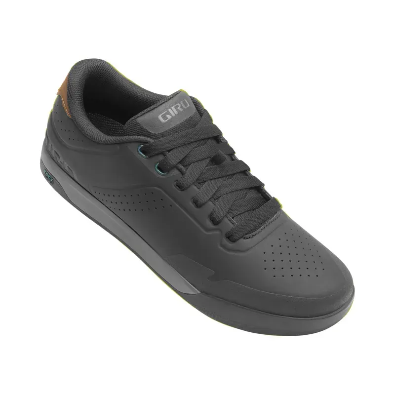 2021 Giro Latch MTB Cycling Shoes in Black