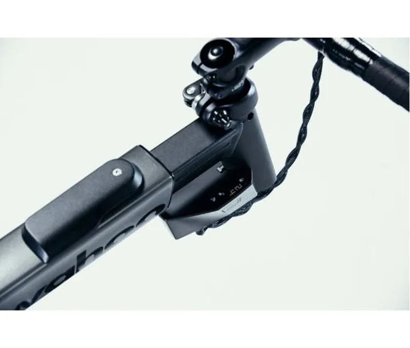 Wahoo KICKR BIKE with WIFI Indoor Smart Bike -4