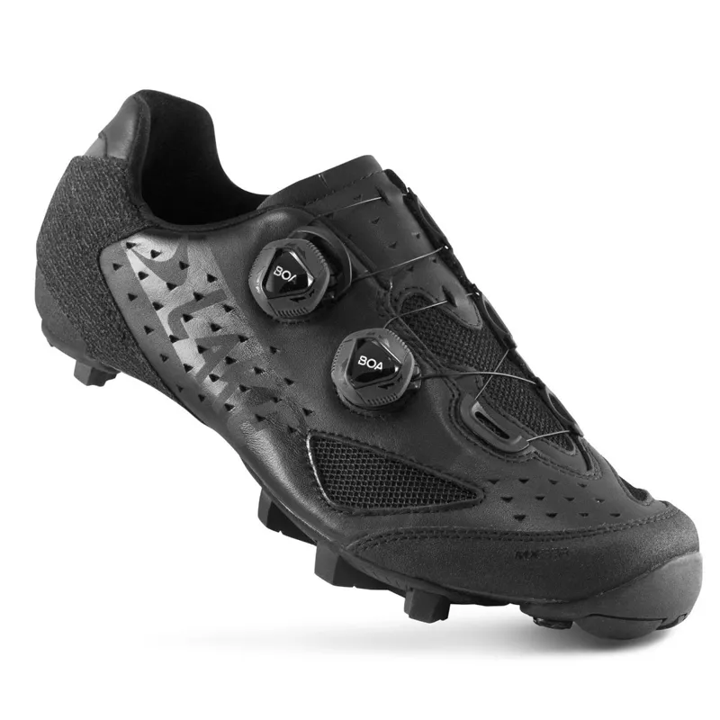 Lake MX238 Carbon Wide Fit Mountain Bike Shoe in Black 