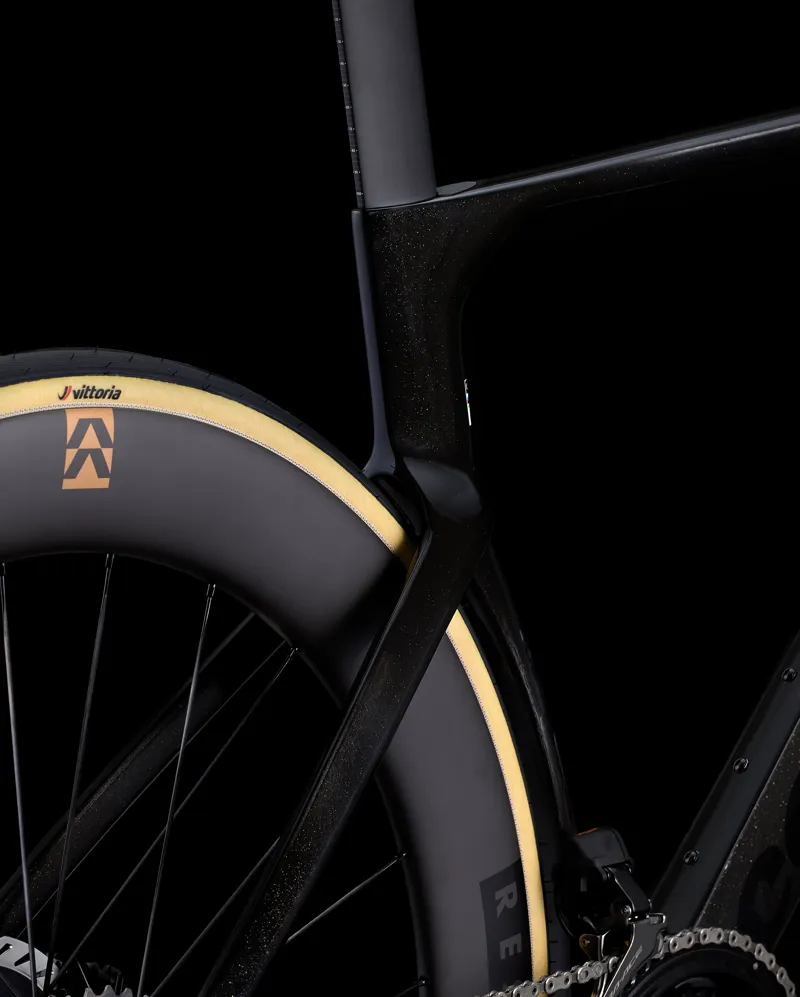 2026 Cervelo S5 Dura-Ace Di2 Five Black Aero Road Bike-4