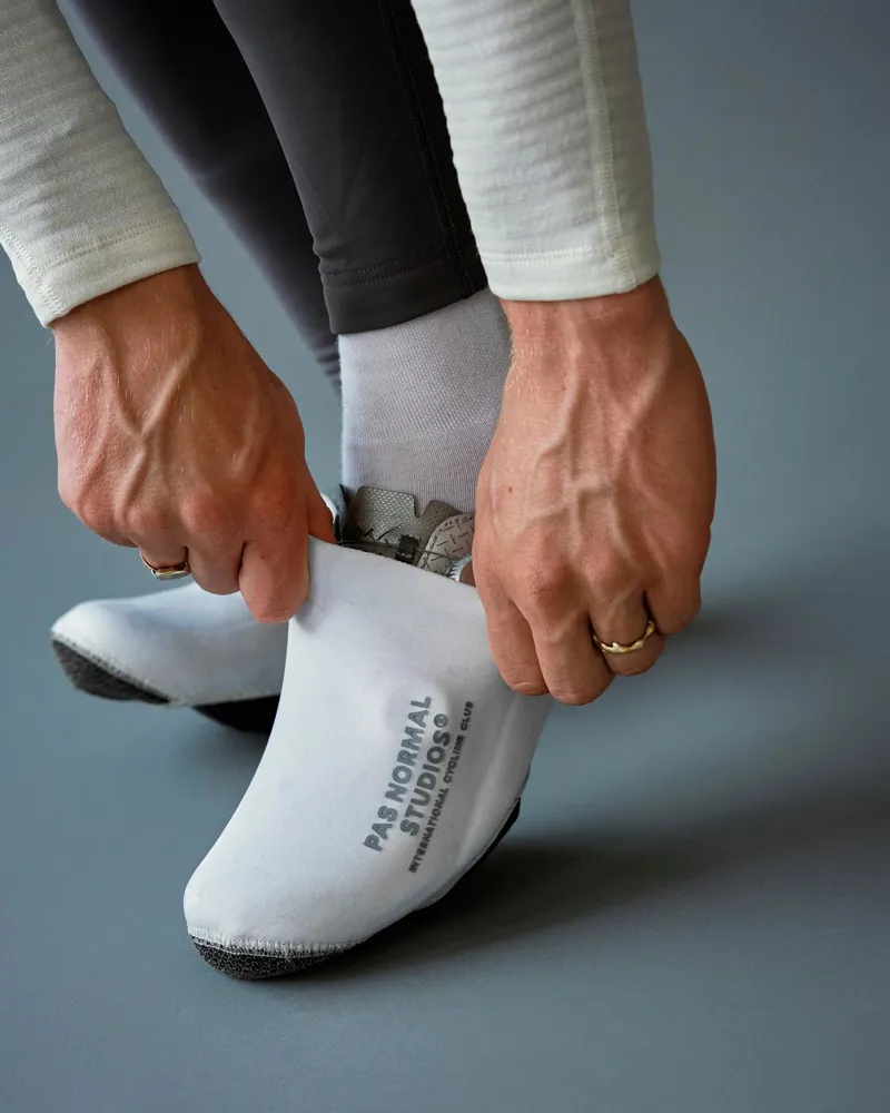 Pas Normal Studios Logo Toe Cover White-1