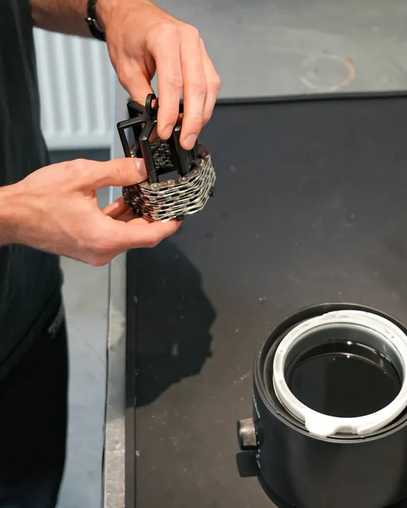 CeramicSpeed UFO Hot Wax Chain Hanger-1