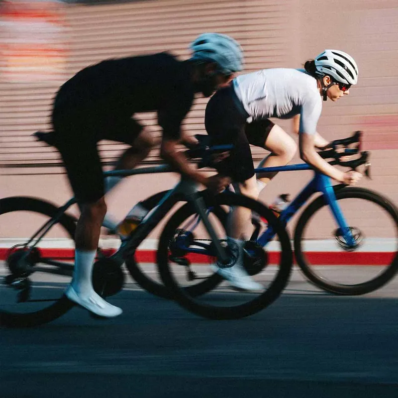 2027 Cervelo Soloist Black Magic - SRAM Red AXS-5