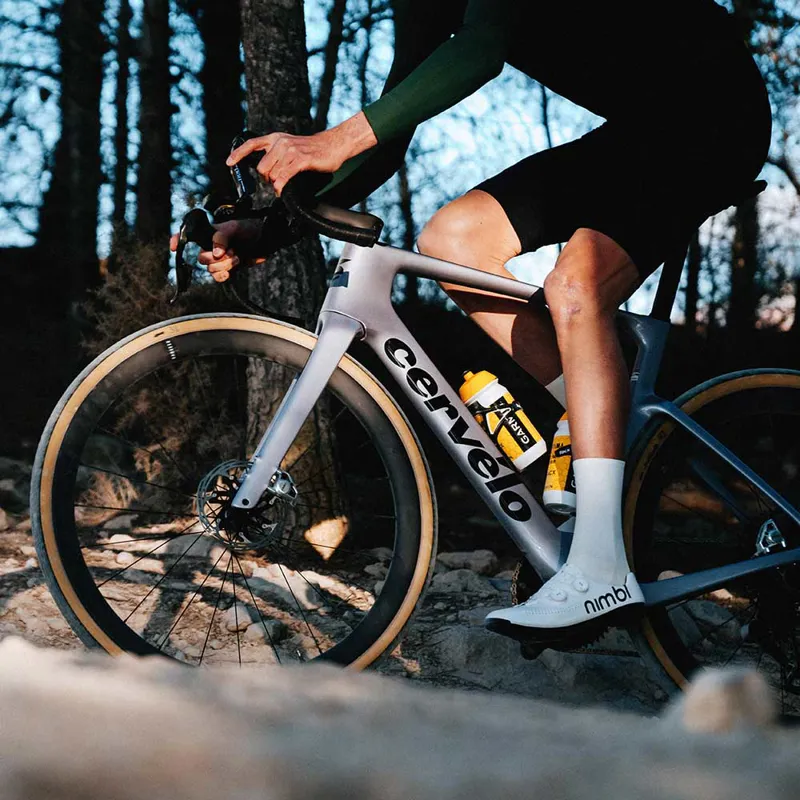 Cervelo Aspero-5 - SRAM Force AXS 1x Gravel Bike - Royal Mercury-1