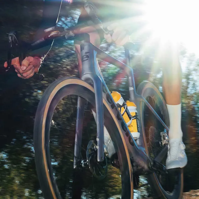 Cervelo Aspero-5 - SRAM Force AXS 1x Gravel Bike - Royal Mercury-3