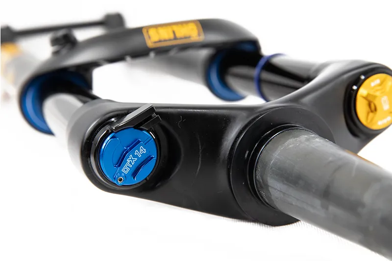 Ohlins RXC34 M.1 Carbon Air Suspension fork - Remote Lock -3