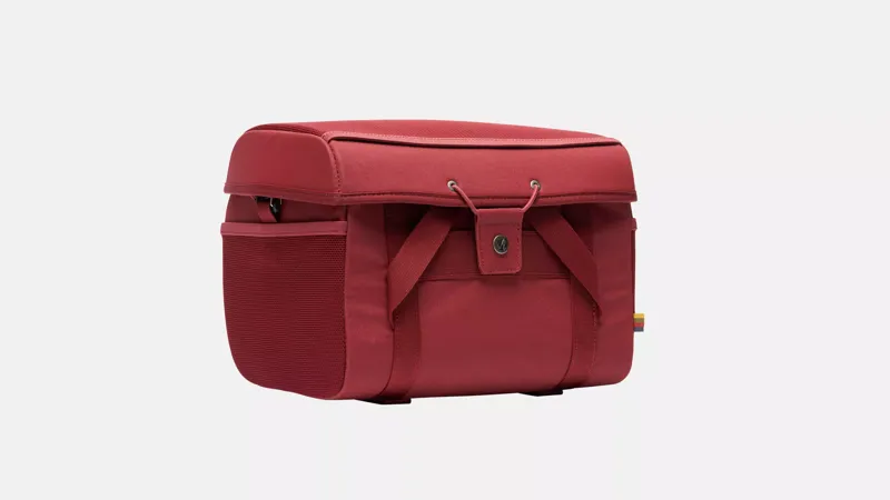 2023 Specialized/Fjllrven Handlebar Bag in Ox Red-4