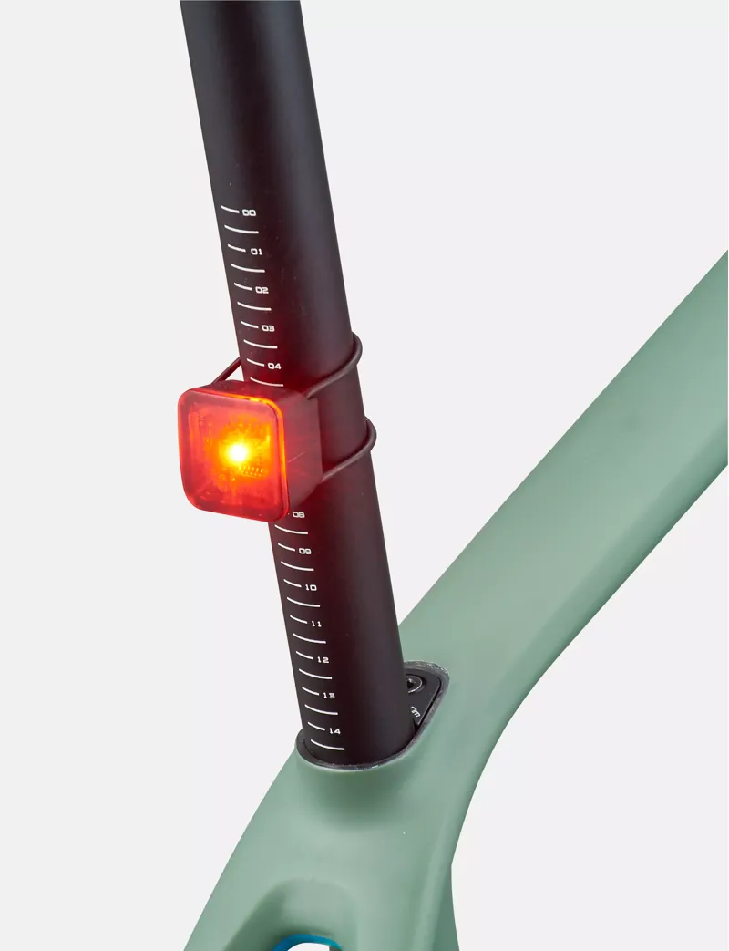 Specialized Flashback Taillight Rear Cycling Light in Black-4