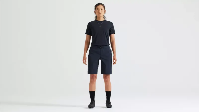 Women's ADV Air Shorts Black-1