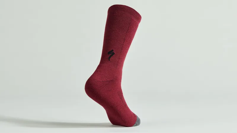 Specialized Merino Deep Winter Tall Socks Maroon