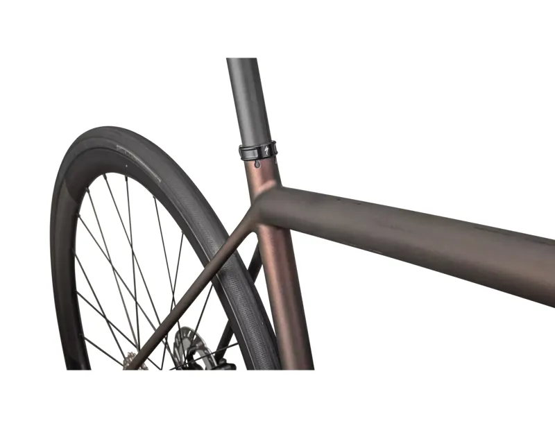 Specialized Aethos Pro Ultegra Di2 Carbon Road Bike 2025-1