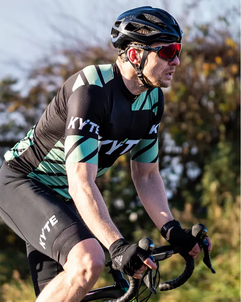 KYTE Carbon Short Sleeve Jersey - Black / Green-4