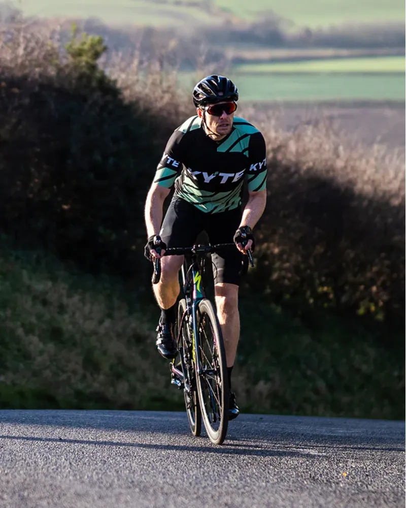 KYTE Carbon Short Sleeve Jersey - Black / Green-2