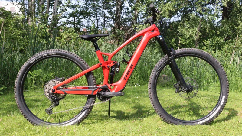 2025 Trek Fuel EXe 9.7 Electric Mountain Bike - Approved Used-1