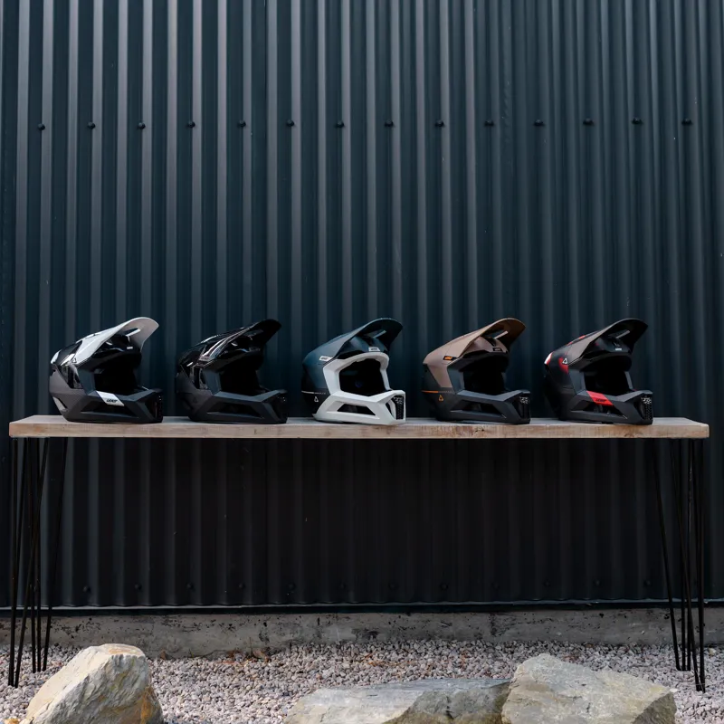 Leatt Gravity 5.0 MTB Helmet V26-6