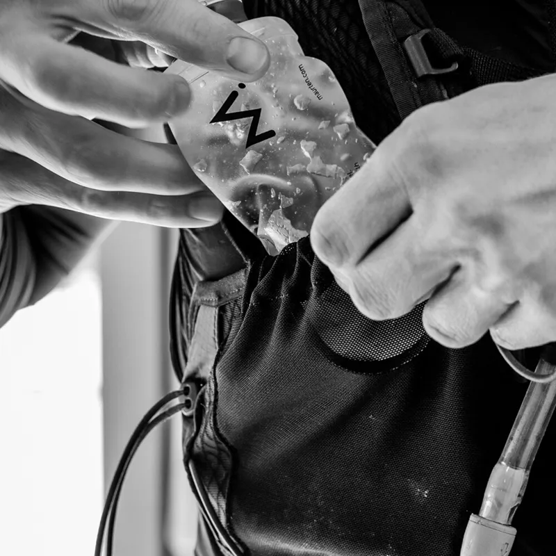 Maurten Gel Flask 150ml-2