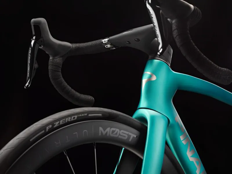 Pinarello F7 CH200 Ultegra DI2 Road Bike-4