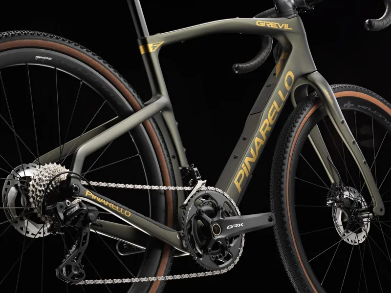 Pinarello Grevil F3 GRX 820 Gravel Bike 2026-7