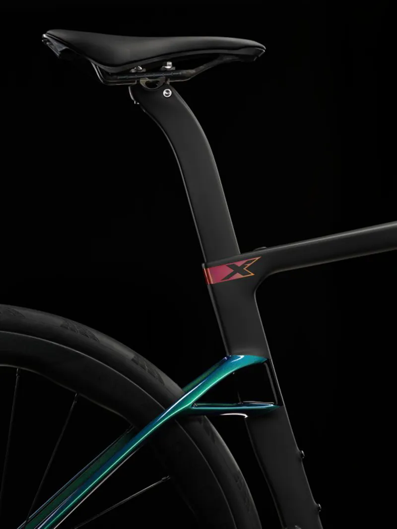 Pinarello Dogma X - Jade Eclipse - SRAM Red AXS - 2027-5