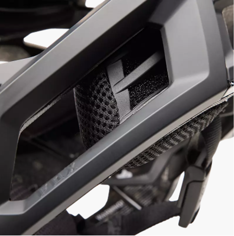 Proframe RS Mountain Bike Helmet in Black-7