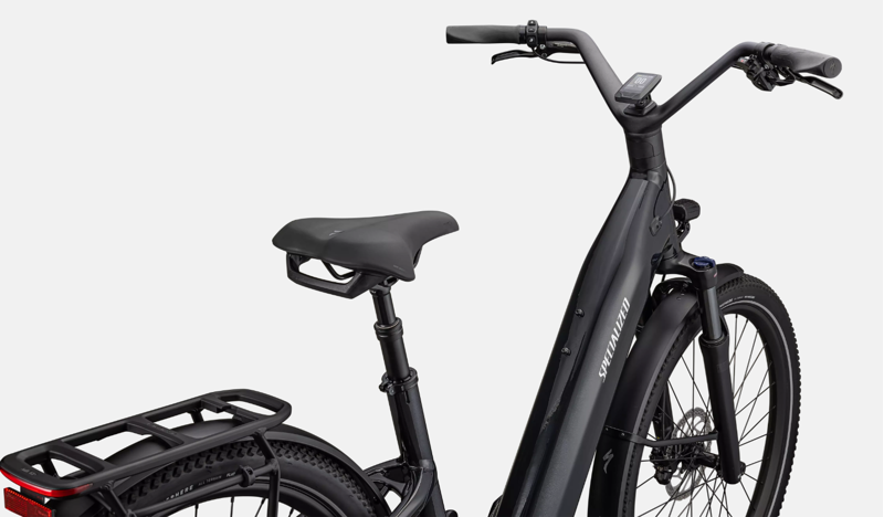 Specialized Turbo Como 4.0 in Cast Black and Silver-3