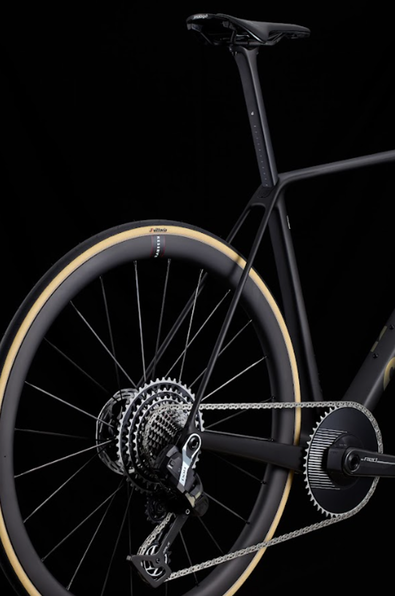 2026 Cervelo R5 Red XPLR AXS 1 Five Black/Bronze-2