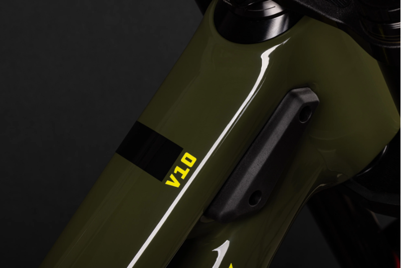 Santa Cruz V10 8 Carbon CC - Frame Only-1