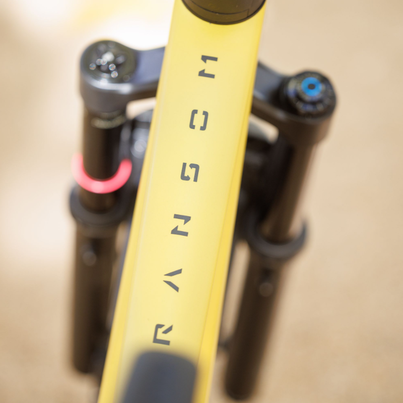 Scott Ransom 920 Dual Suspension Carbon Mountain Bike -4