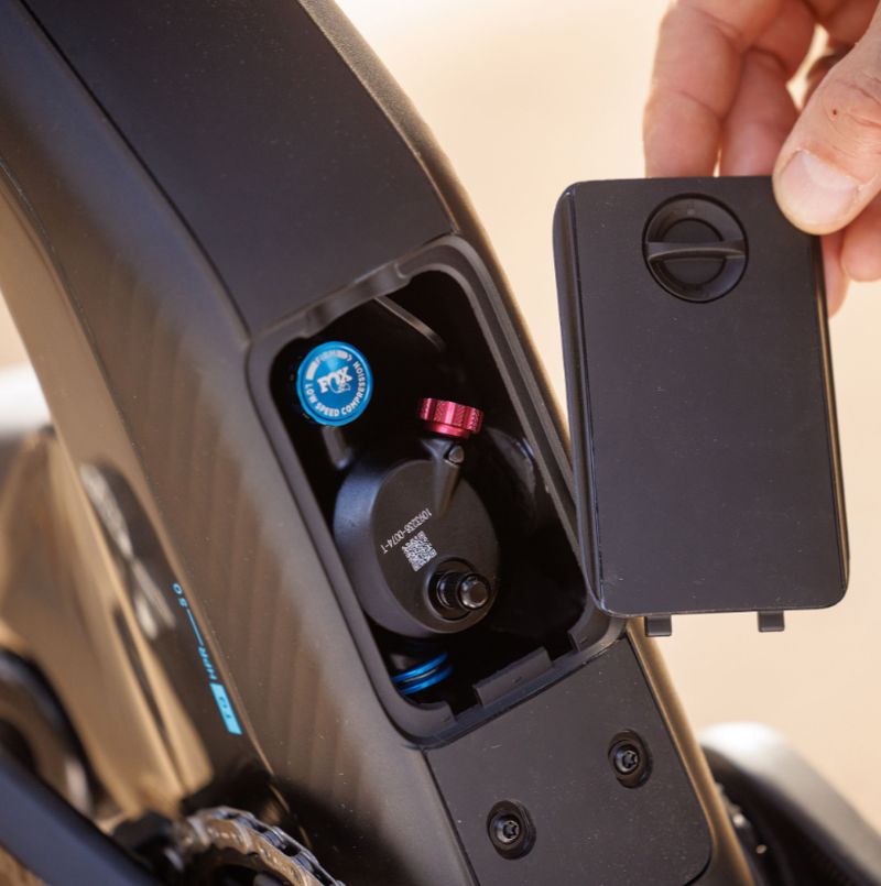 Scott Voltage eRIDE 900 Tuned Lightweight Electric Mountain Bike-2