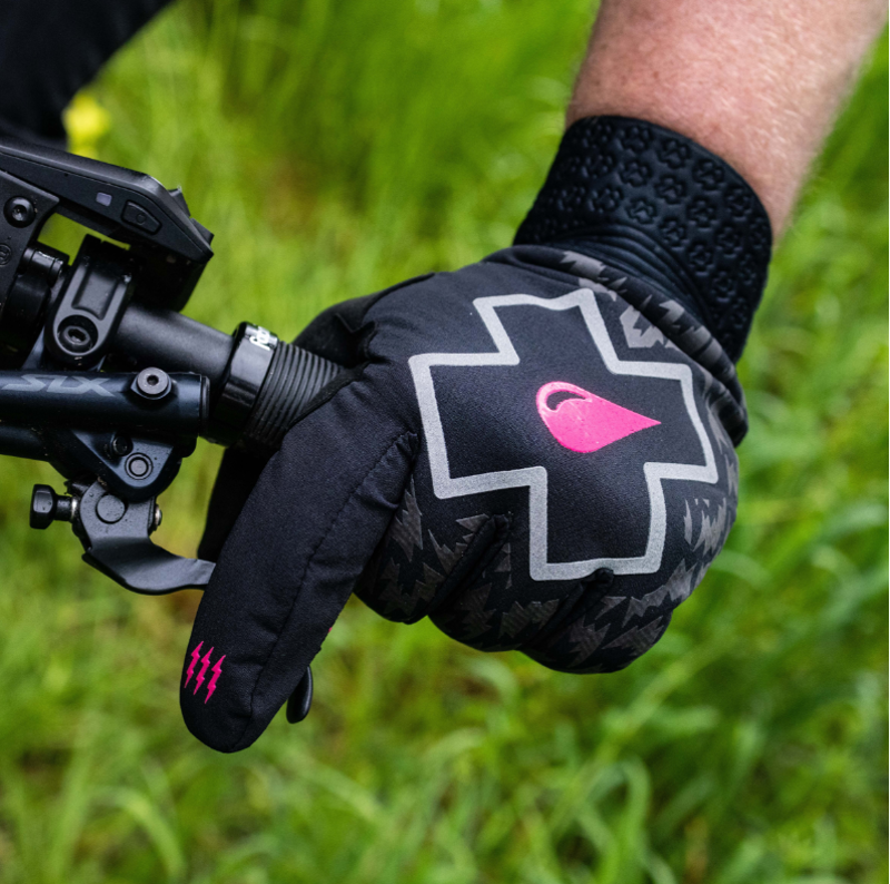 Muc-Off Winter Rider Gloves In Blk/Grey Bolt-2