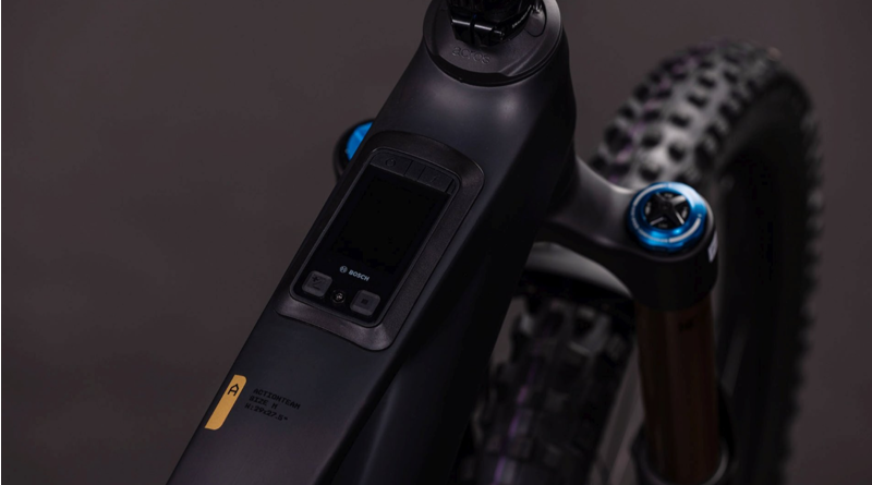 Cube Ams Hybrid one77 c:62 At 600x 2026 CARBON/GOLD-1