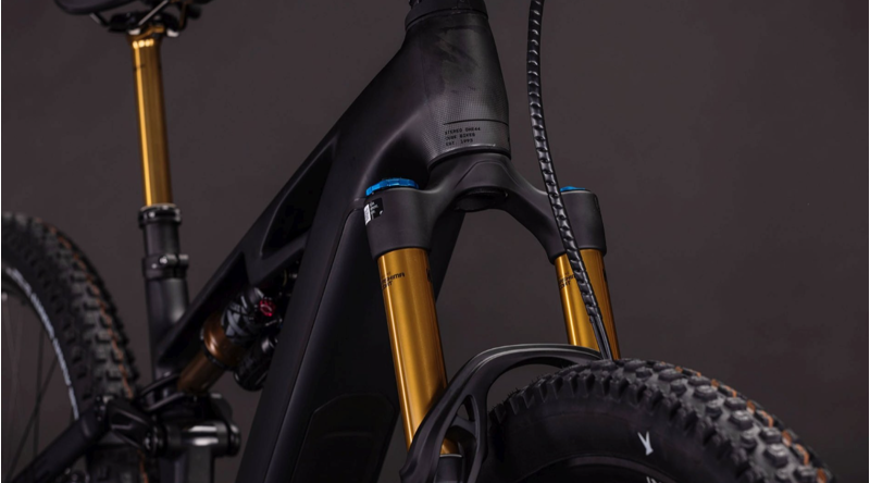 Cube Stereo Hybrid one44 Hpc At 800 2026 CARBON/GOLD-5