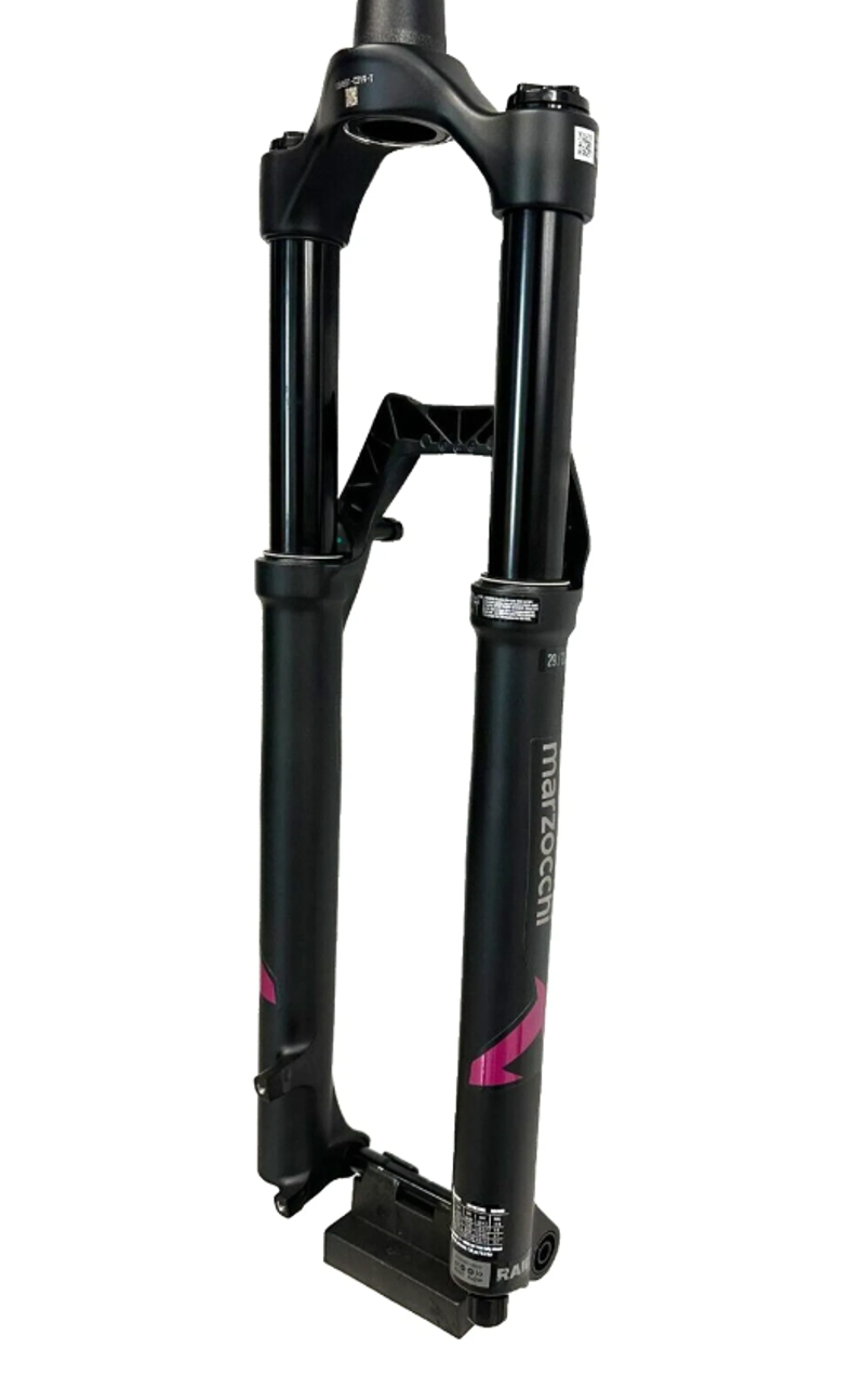 2024 Marzocchi series 34 - Bomber Z2 - 29 - 140mm fork Ex-Display-2